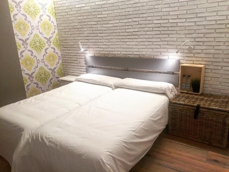 Hostal Le Vintage Ávila Екстериор снимка