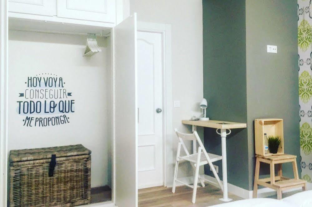 Hostal Le Vintage Ávila Екстериор снимка